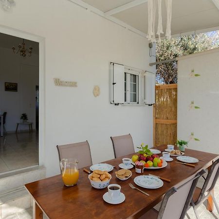 Hari'S House Villa Архангелос Екстериор снимка
