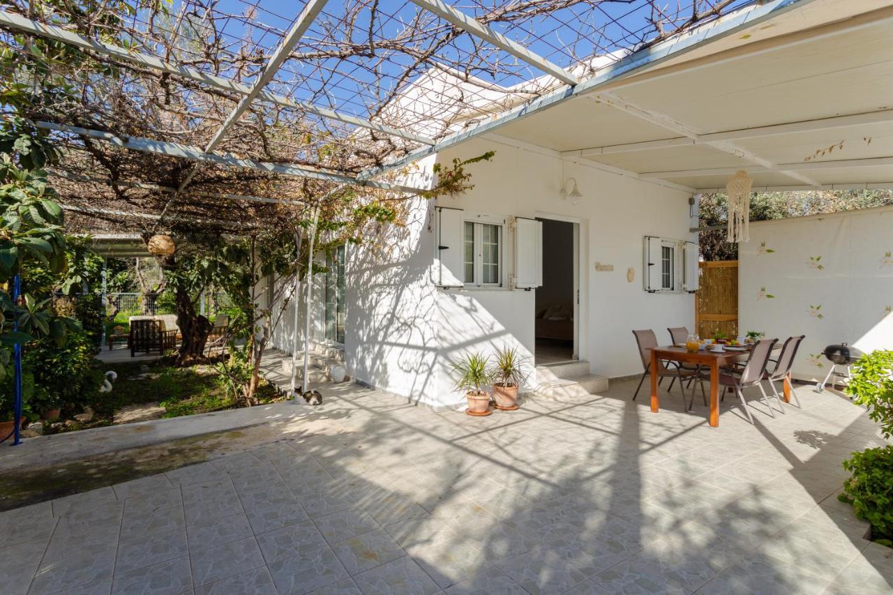 Hari'S House Villa Архангелос Екстериор снимка